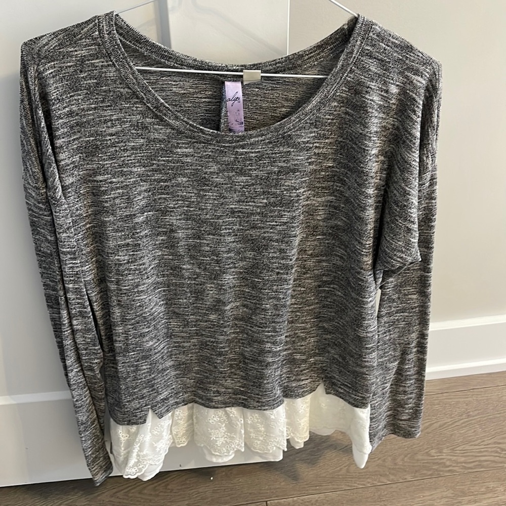 Grey lace top